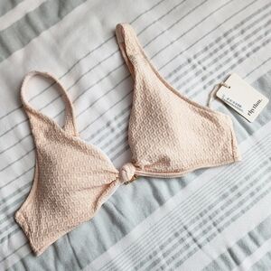 BNWT Rhythm. Light Peach Knot Front Textured Bralette